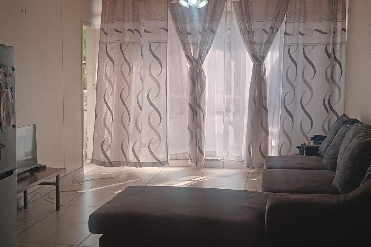 Apartment For Sale in Arcadia - Photo 3