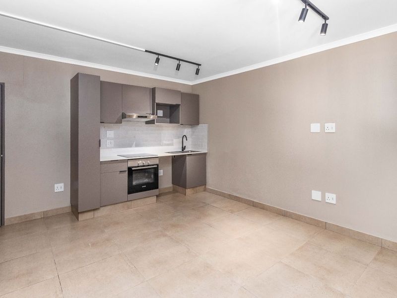 Apartment For Sale in Bedfordview Central - Photo 5