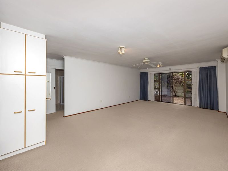 House For Sale in Table View - Photo 6