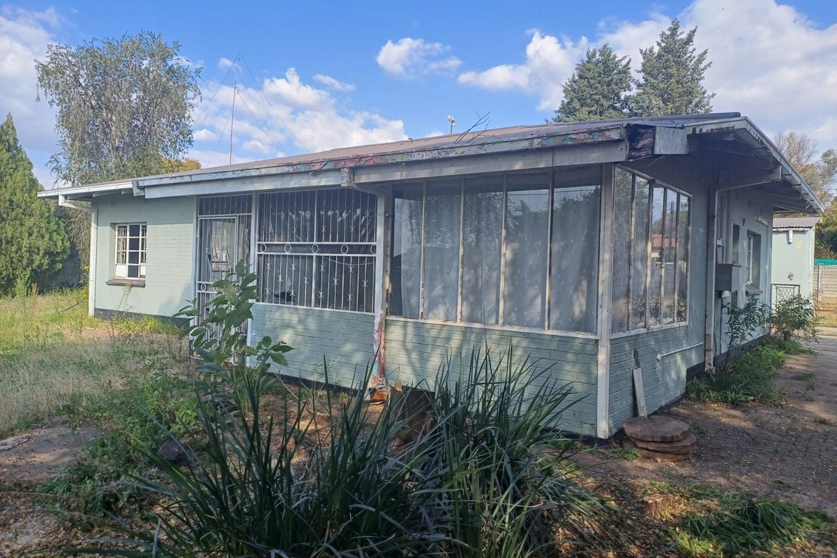 House For Sale in Freemanville - Photo 2