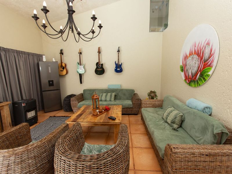 House To Rent in Bryanston - Photo 7