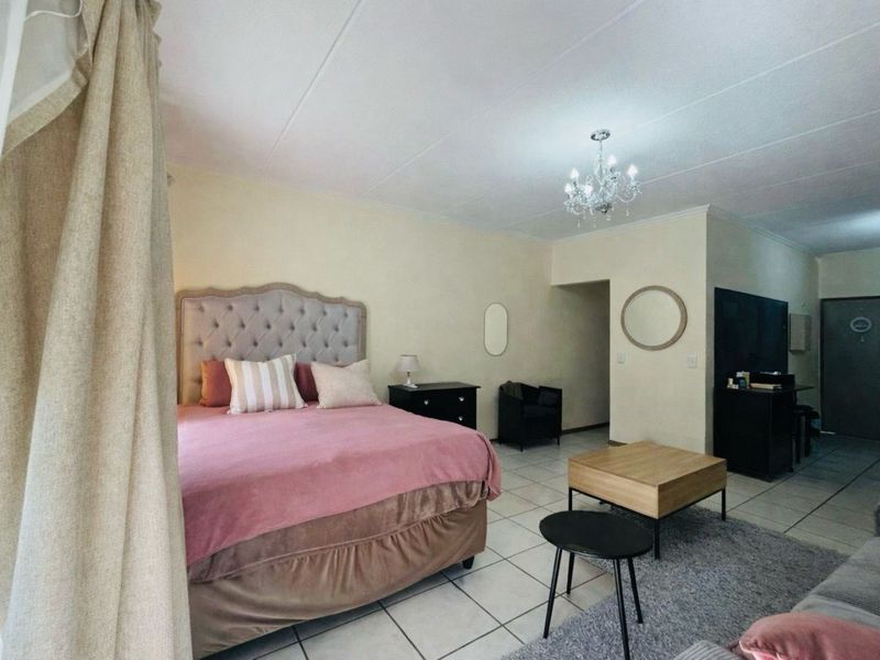 Apartment For Sale in Beverley - Photo 5