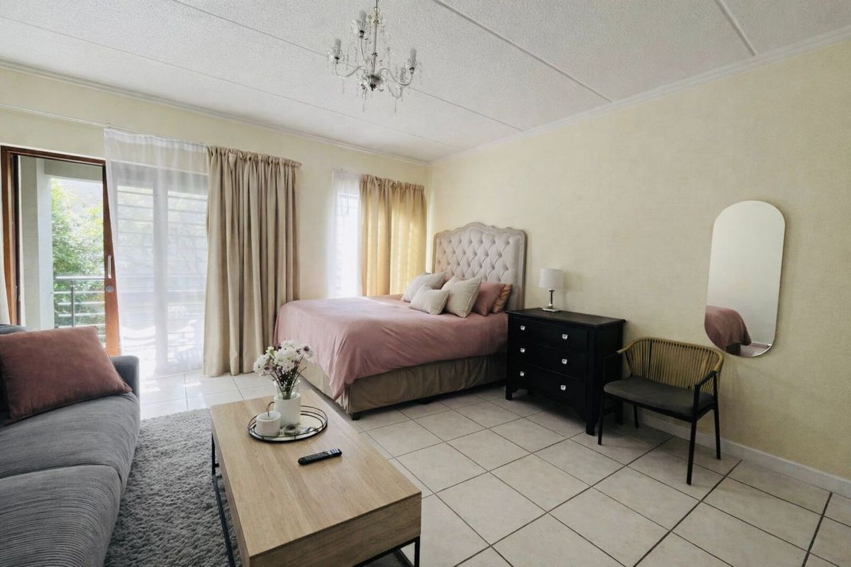 Apartment For Sale in Beverley - Photo 3