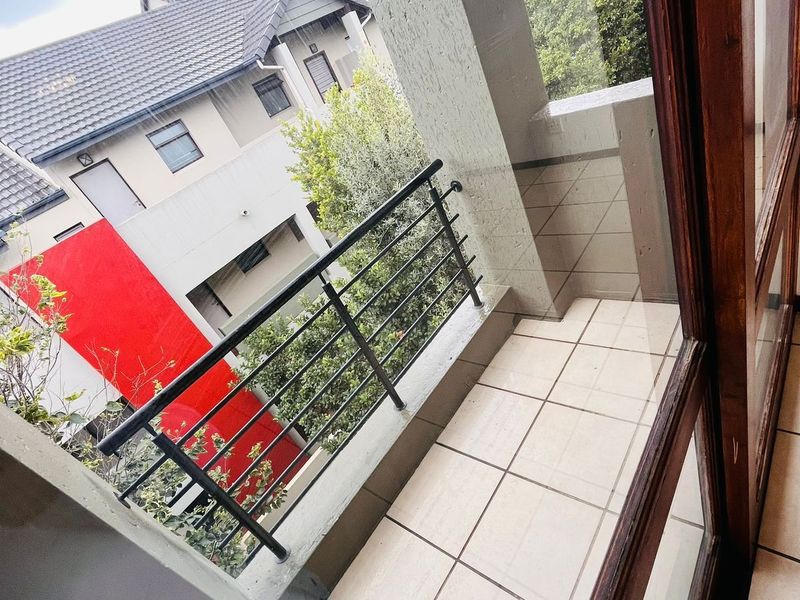 Apartment For Sale in Beverley - Photo 8