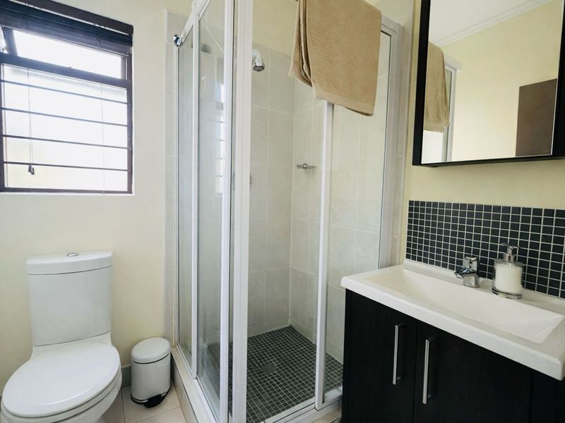 Apartment For Sale in Beverley - Photo 7