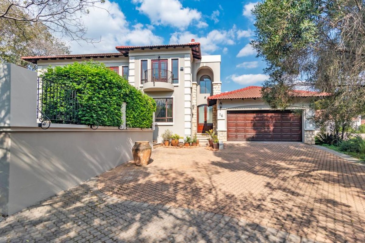 House To Rent in Douglasdale - Photo 4