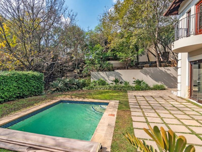 House To Rent in Douglasdale - Photo 3