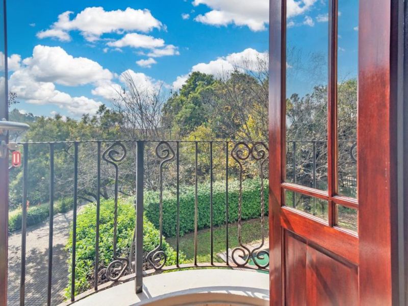 House To Rent in Douglasdale - Photo 10