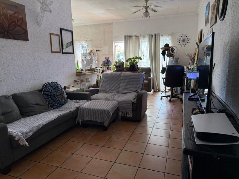 House For Sale in Albertville - Photo 9