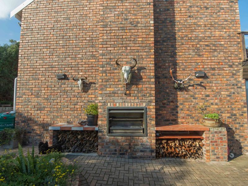 House For Sale in Chelsea - Photo 4