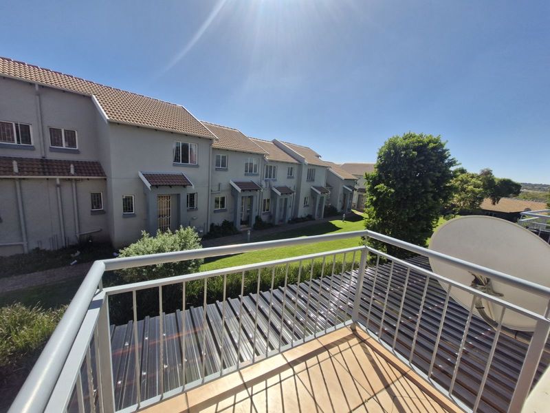 Apartment For Sale in Greenstone Hill - Photo 7