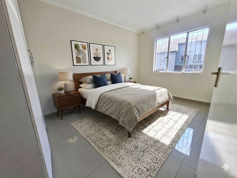 Apartment For Sale in Greenstone Hill - Photo 3