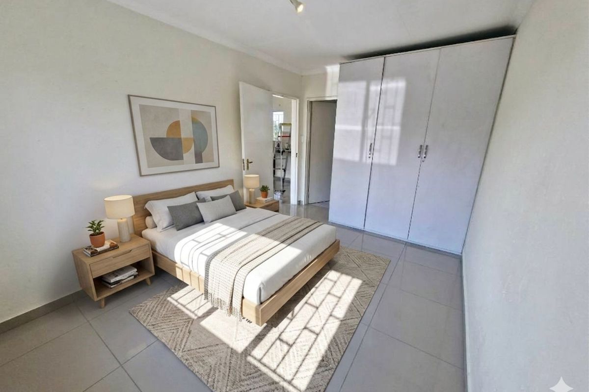Apartment For Sale in Greenstone Hill - Photo 2