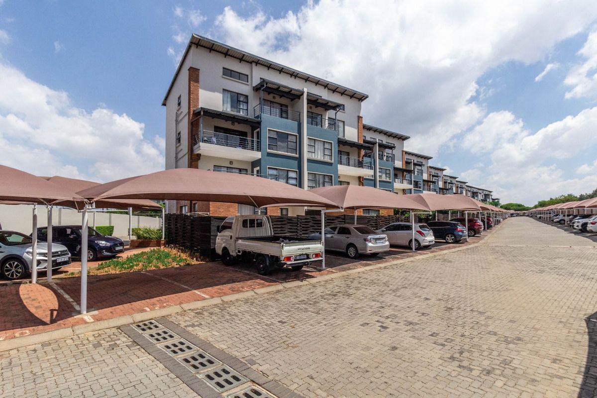 Apartment For Sale in Greenstone Gate - Photo 4