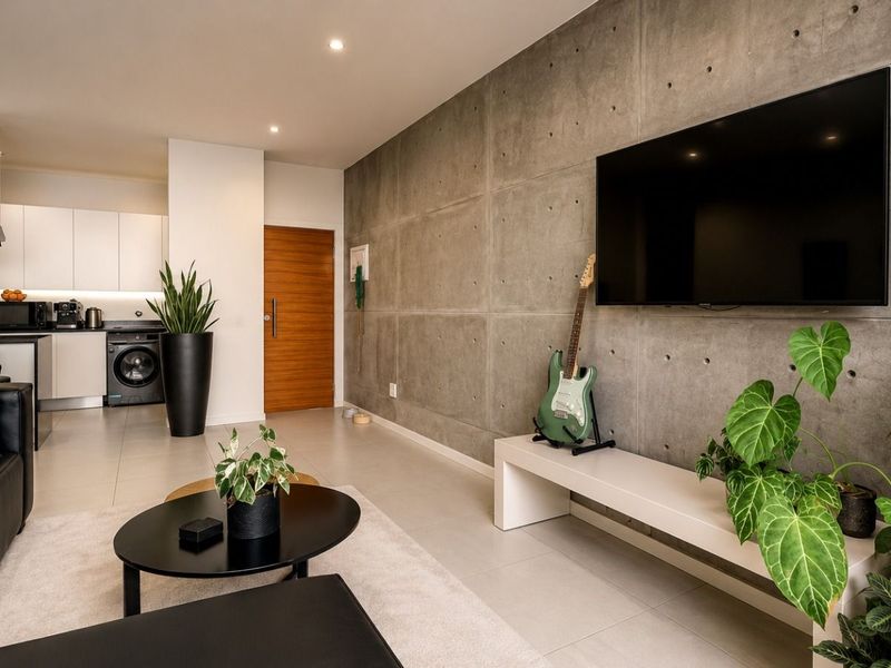 Townhouse For Sale in Morning Hill - Photo 5