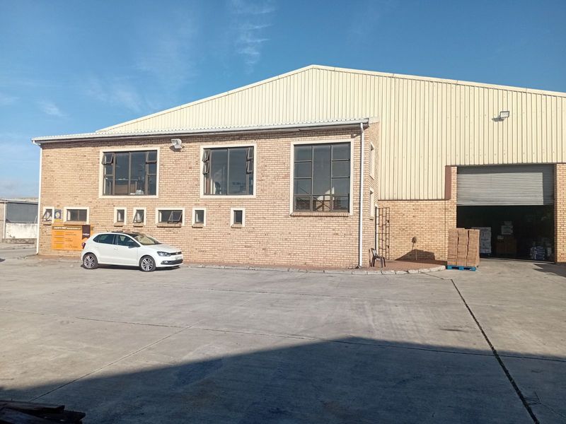 Industrial For Sale in Windvogel - Photo 1