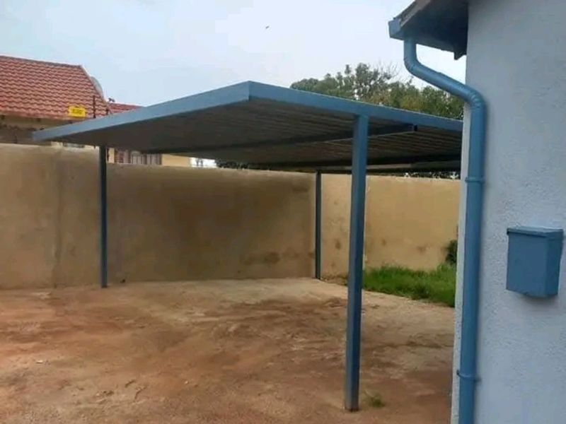 House For Sale in Norkem Park - Photo 1