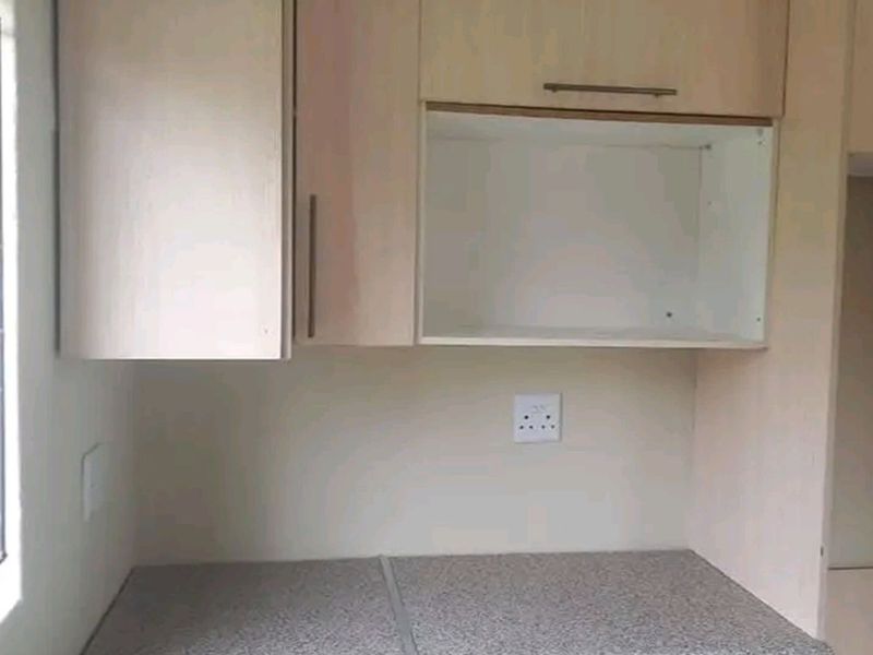 House For Sale in Norkem Park - Photo 9