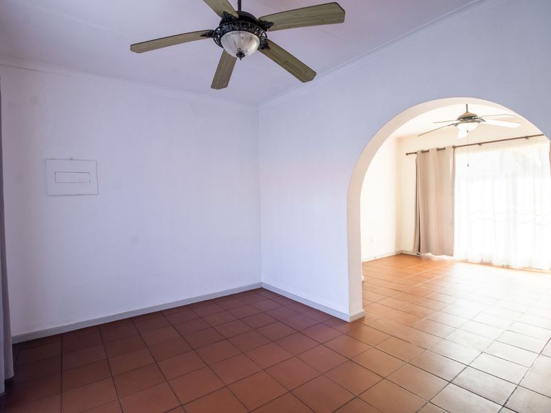House For Sale in Sinoville - Photo 8