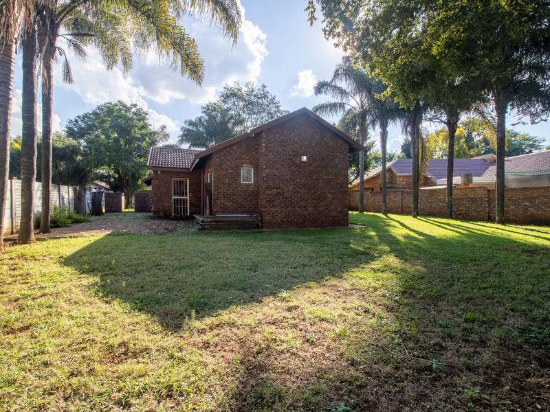 House For Sale in Sinoville - Photo 4