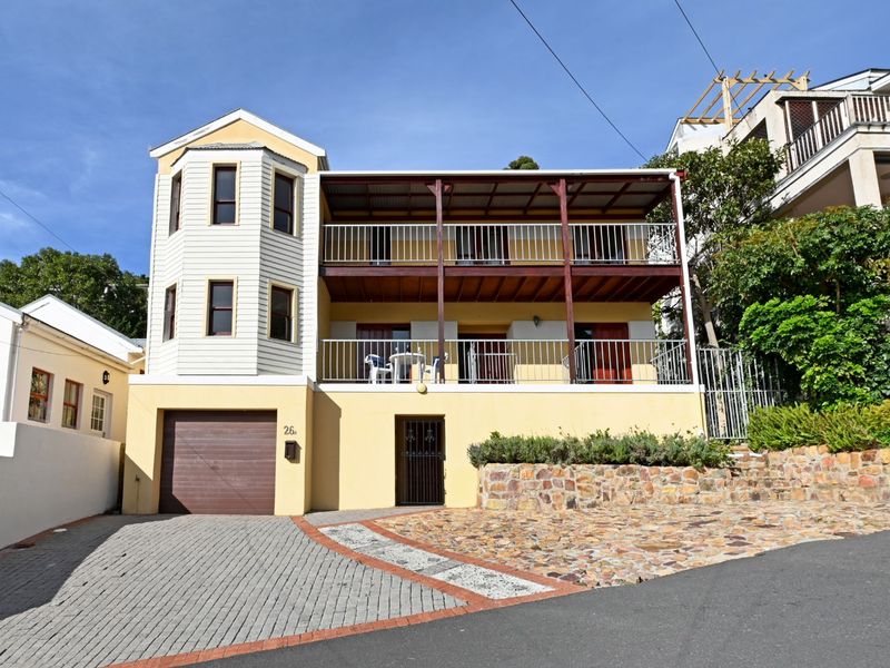 House For Sale in Mount Pleasant - Photo 6