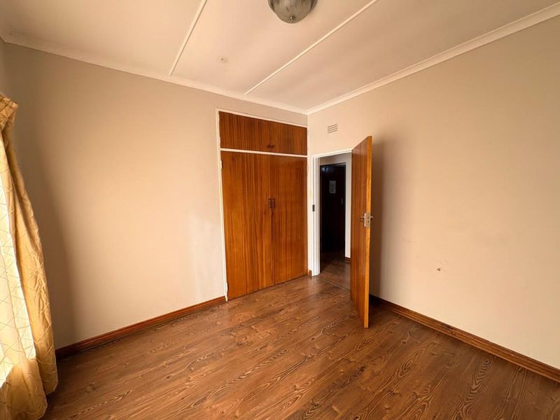 House For Sale in Rhodesdene - Photo 7