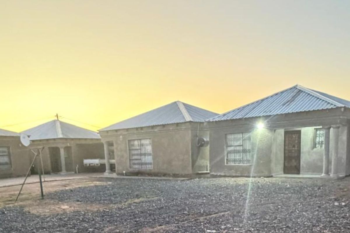 House To Rent in Hammanskraal Central - Photo 3