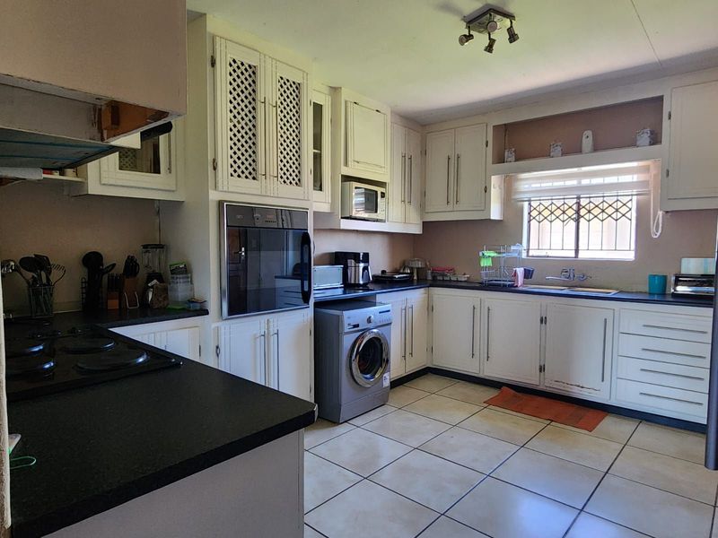 House For Sale in Doornspruit - Photo 7