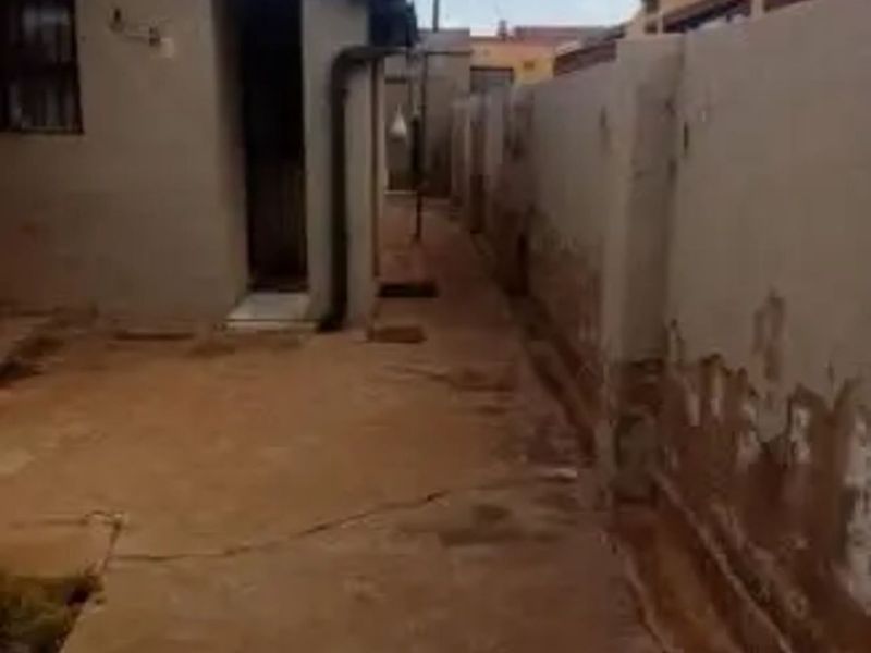 House For Sale in Sebokeng Rural - Photo 9