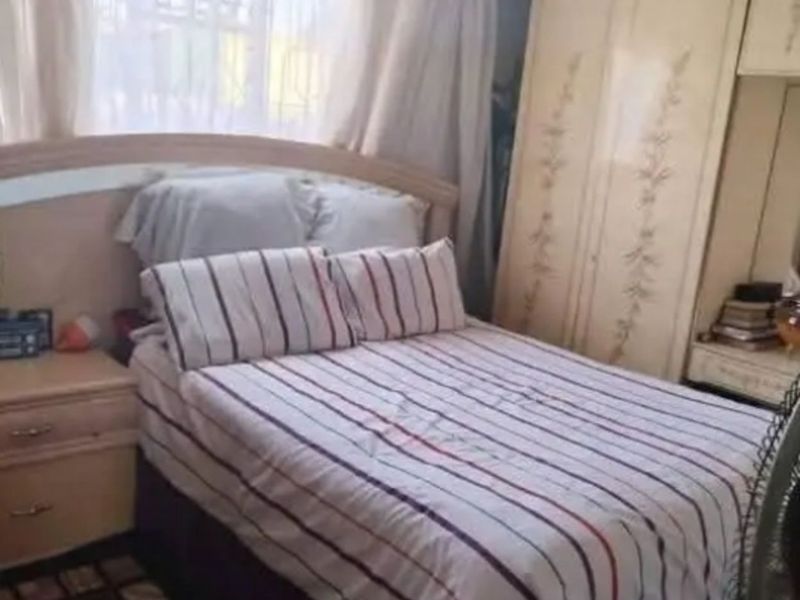 House For Sale in Sebokeng Rural - Photo 5
