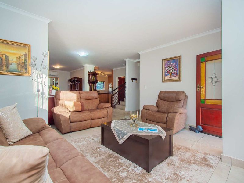 House For Sale in Noordheuwel - Photo 6