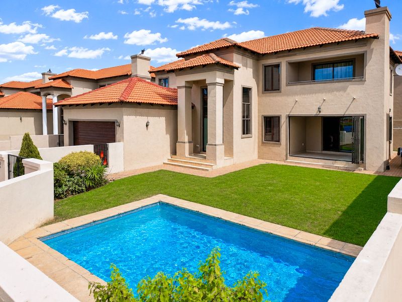 House To Rent in Summerset - Photo 2