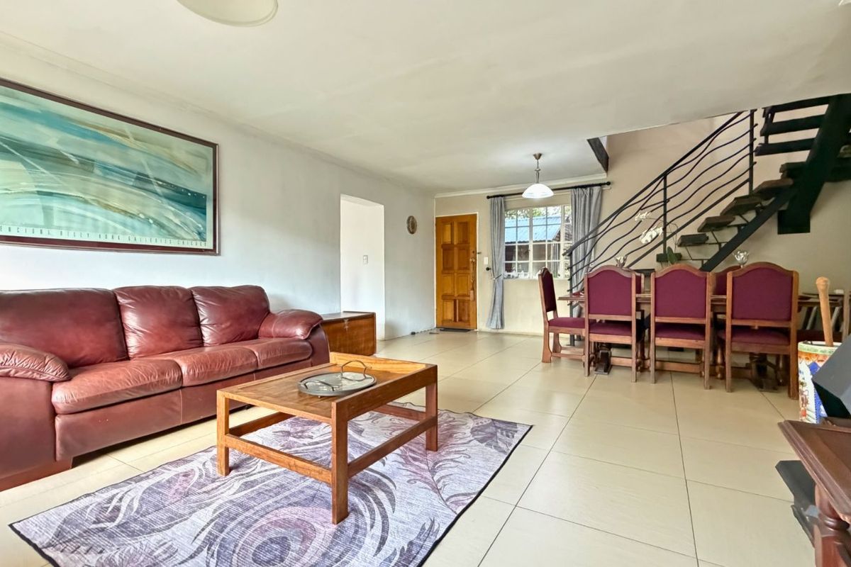 House For Sale in Fairland - Photo 4