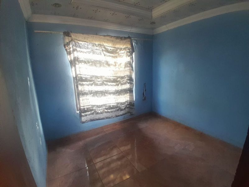 House For Sale in Hammanskraal Central - Photo 9