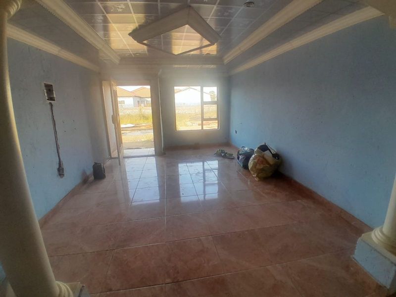 House For Sale in Hammanskraal Central - Photo 6
