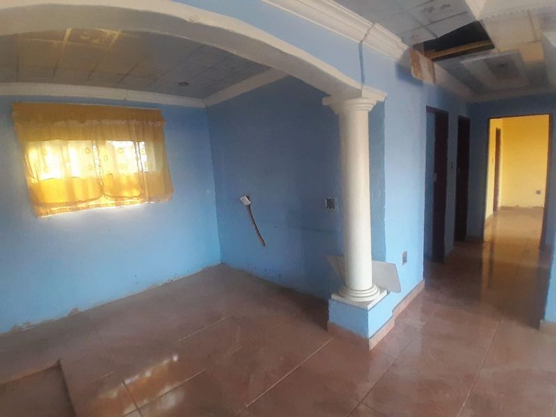 House For Sale in Hammanskraal Central - Photo 5