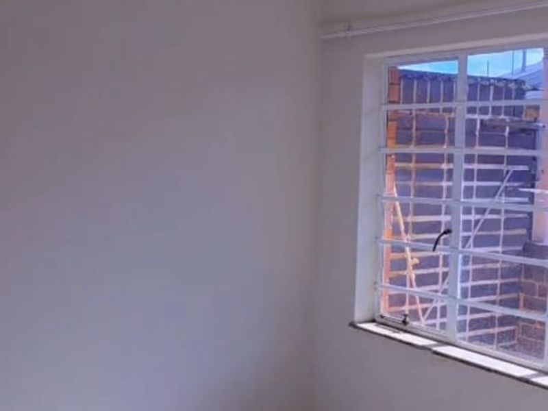 Apartment To Rent in Hazelpark - Photo 4