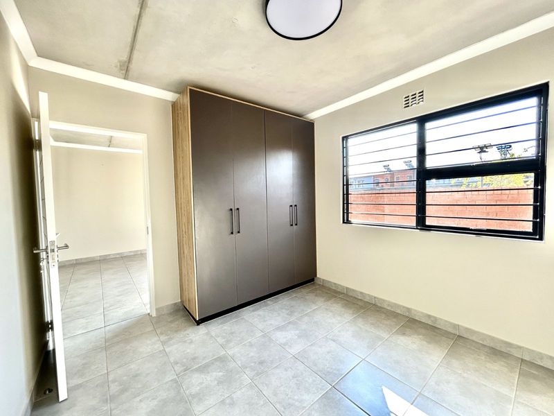 Apartment To Rent in Sinoville - Photo 8