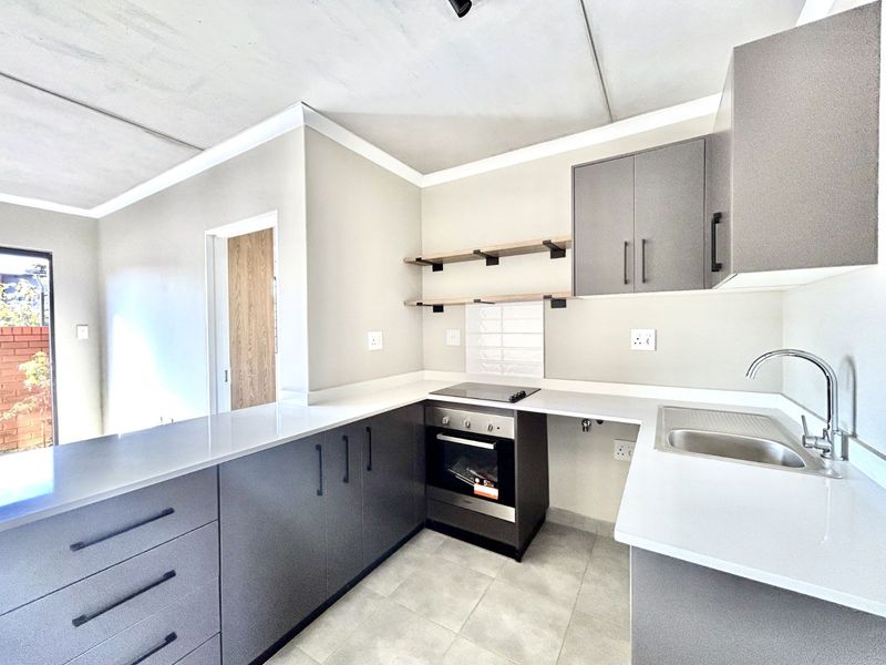 Apartment To Rent in Sinoville - Photo 2