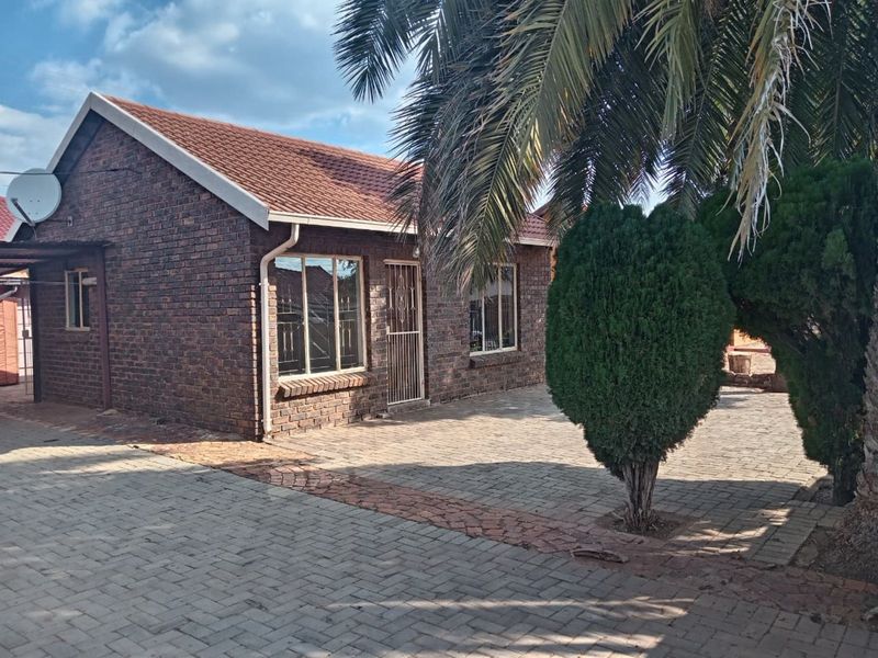 House To Rent in Ga-Rankuwa - Photo 1