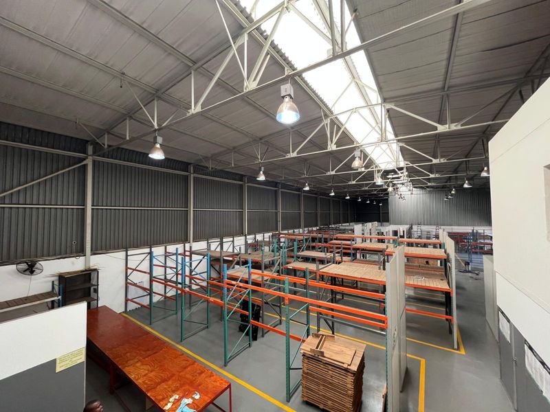 Industrial To Rent in Randjesfontein AH - Photo 8