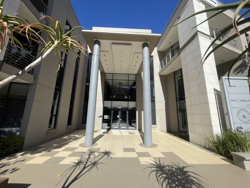 Office To Rent in Lynnwood Manor - Photo 1