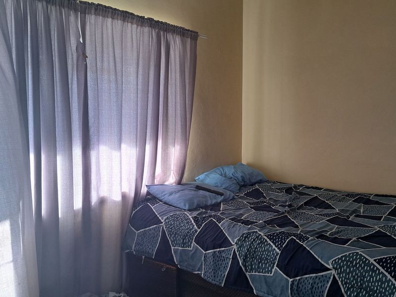 Apartment For Sale in Richmond Hill - Photo 5