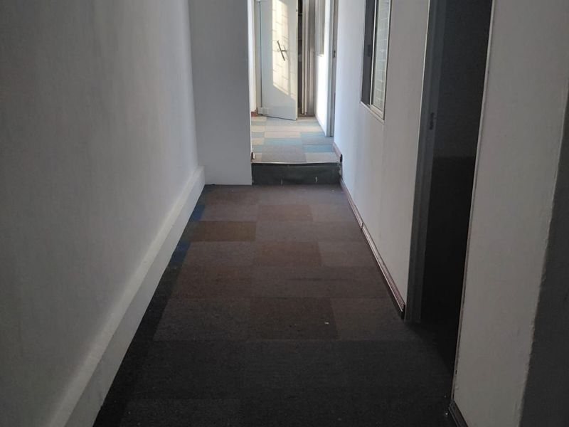 Office To Rent in Pretoria Central - Photo 4