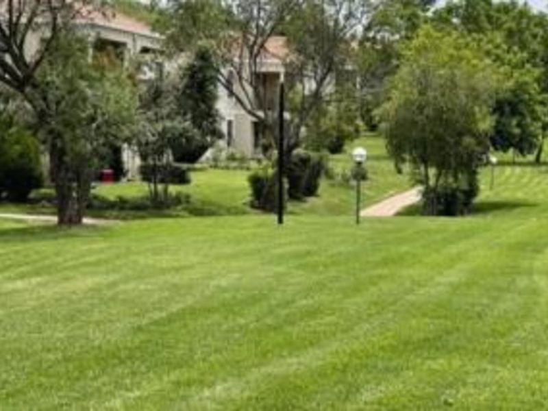 Apartment To Rent in Robindale - Photo 1