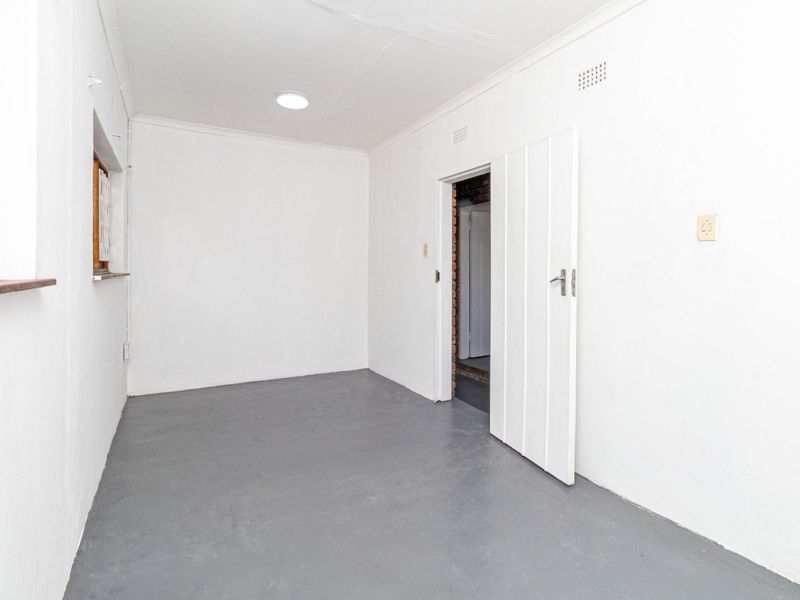 Apartment To Rent in North Riding - Photo 7