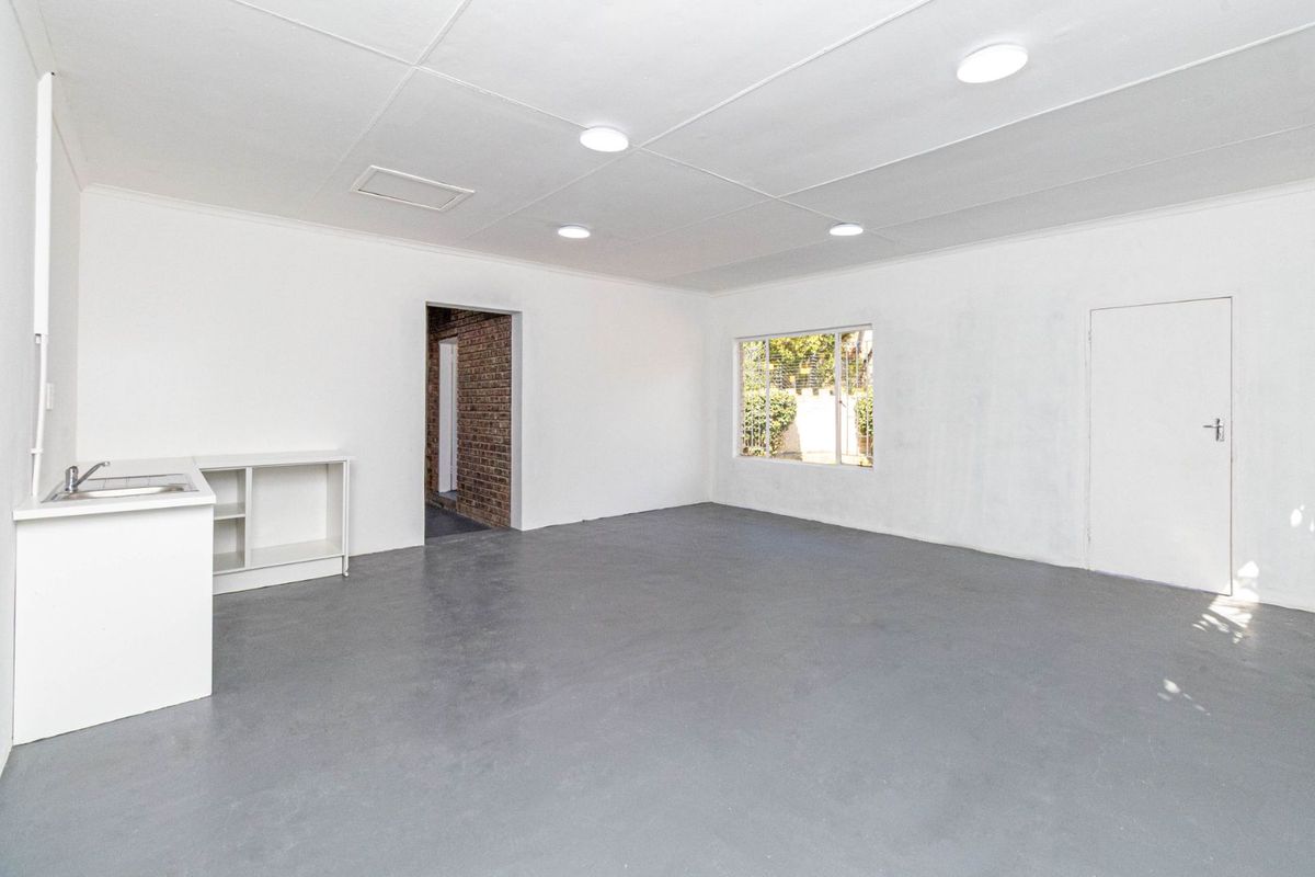 Apartment To Rent in North Riding - Photo 5