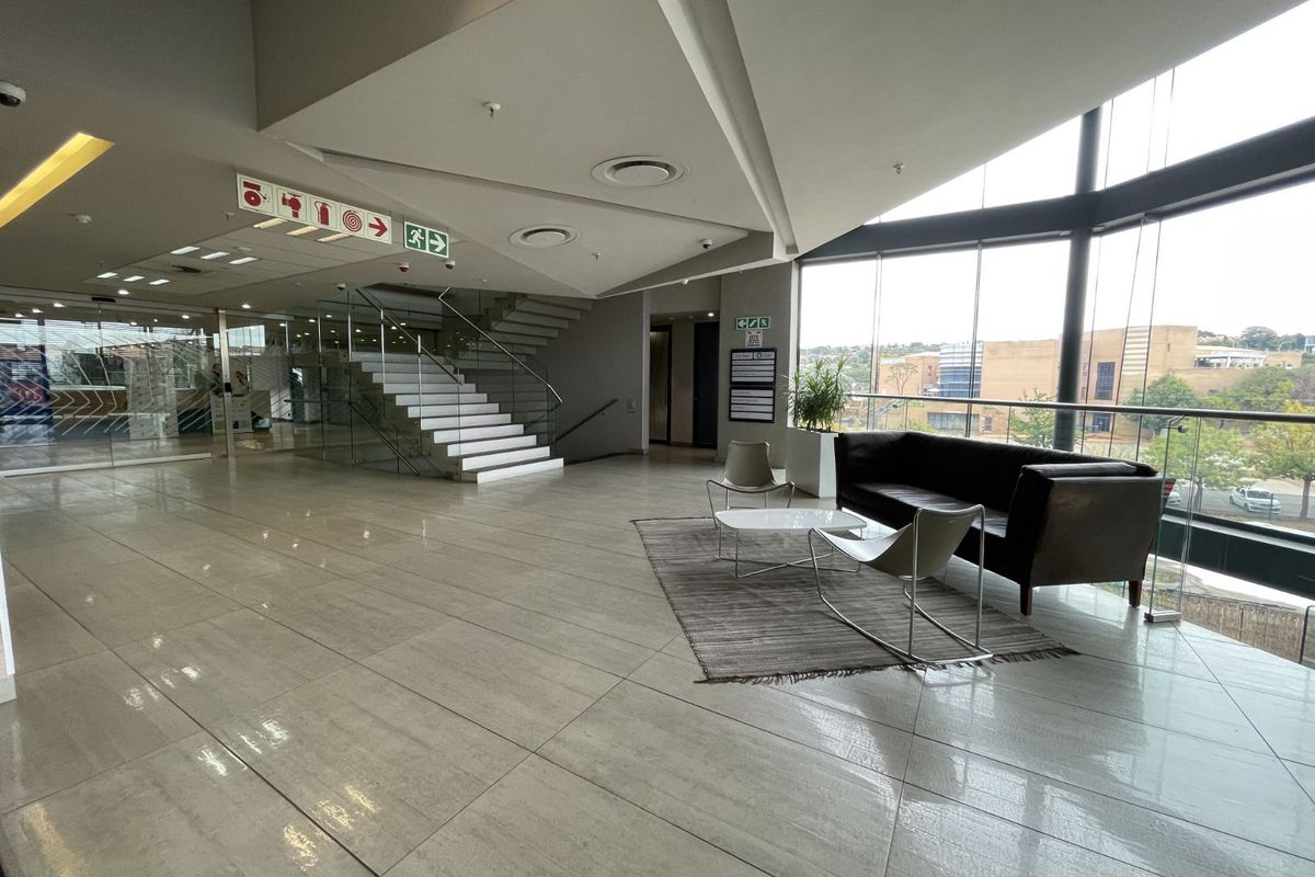 House For Sale in Centurion Central - Photo 3