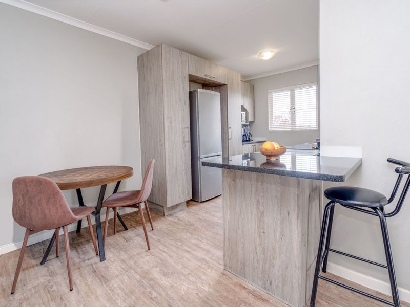 Apartment For Sale in Linden - Photo 6