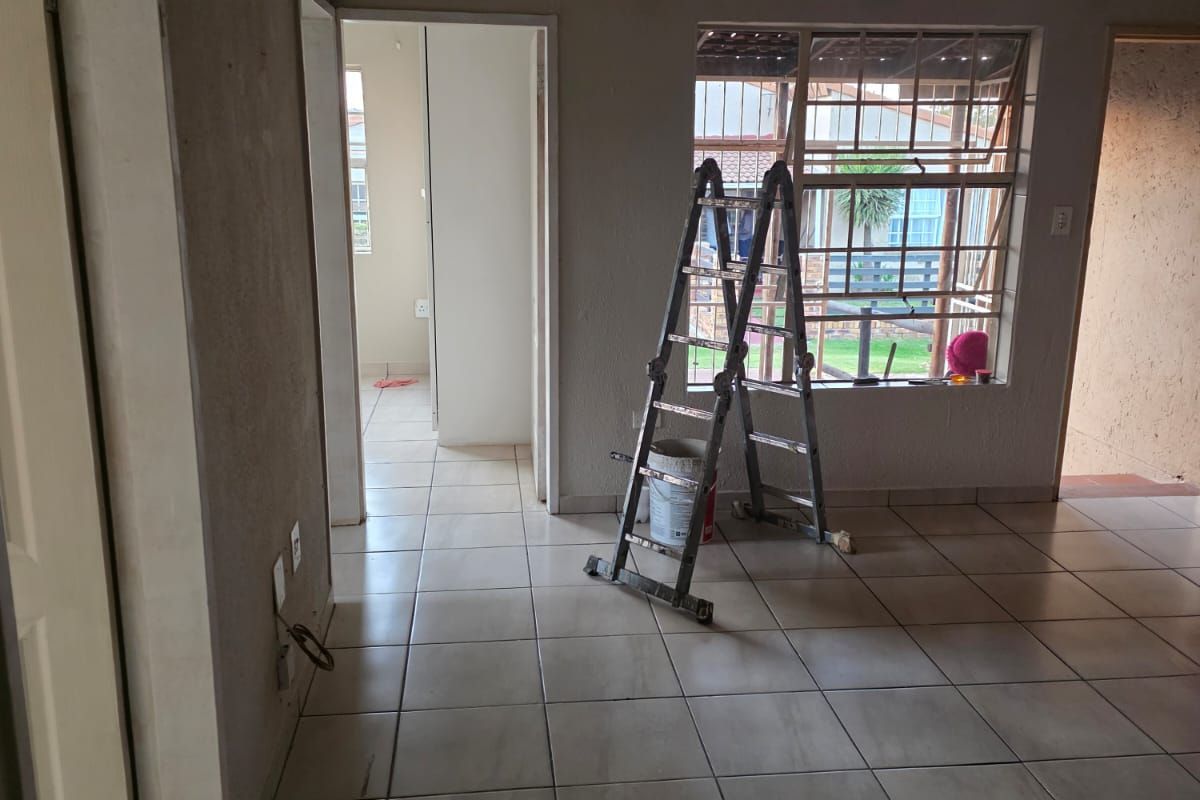 Townhouse To Rent in Elspark - Photo 3